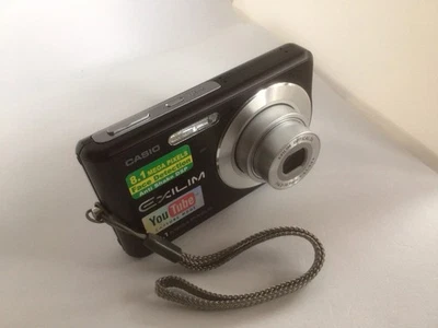 Casio Exilim EX-Z8 Digital Kamera 8,1 Megapixel - Bild 1 von 4