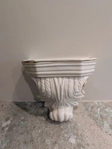 Bombay Company Half Vase Wall Pocket Vintage 1994 Textured White Gold Thailand - Picture 1 of 8