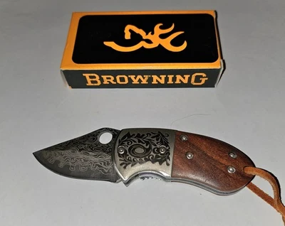 Browning Laser Etched Folding Knife with Lanyard 2" Blade - Image 1 of 4