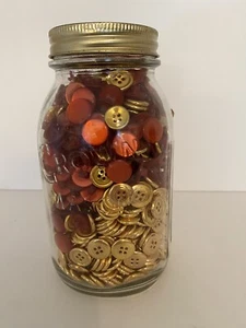 Quart Jar of Gold and Deep Red Shirt/Dress Buttons Never Used Great 4 Christmas - Picture 1 of 6