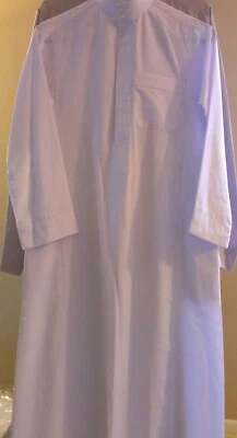 Al-Haramain  White Thobe (Boys size 44) - Image 1 of 2