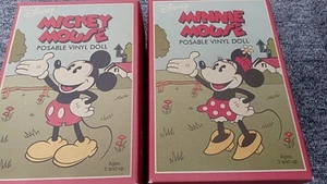 Young Epoch Mickey Mouse Minnie Retro Figure - Picture 1 of 4
