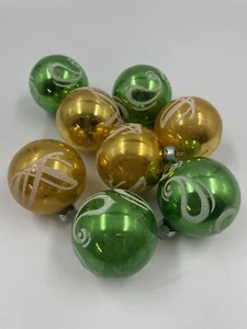 8 Vintage Mica Frost Stenciled Glass Christmas Balls 2 1/4" Green Gold - Picture 1 of 8