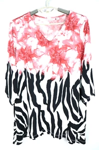 SUSAN GRAVER Women's Stretch Polyester Blouse 3/4 Sleeve Floral Animal Size 1X - Picture 1 of 14