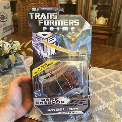 Transformers Prime Dark Energon Deluxe Class Wheeljack Action Figure NEW 2012 - Image 1 of 4