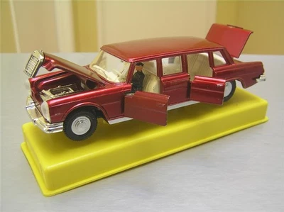 Dinky Toys 128 Mercedes Benz 600 Limusina Edición tardía con interior blanco Nuevo en caja+ Foto 1 de 4