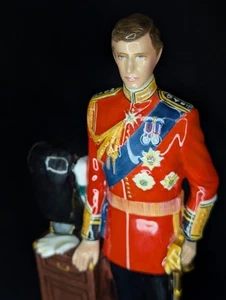 Estatuilla retirada Royal Doulton Príncipe de Gales edición limitada #187/1500 - Imagen 1 de 9
