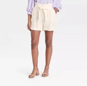A New Day Women's Size L High-Rise Elastic Waist Paperbag Shorts White NwT - Picture 1 of 2