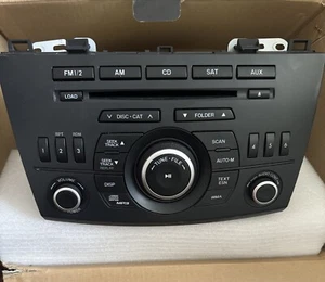 Mazda EOM Car Radio Model 14792746 - Picture 1 of 5