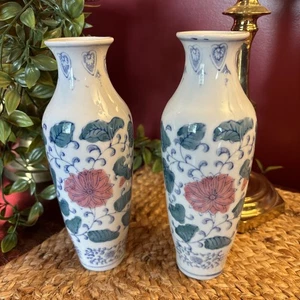Set 2 Chinese Green/Pink/Blue Floral Lotus Vase Porcelain China 8” Chinoiserie - Picture 1 of 7