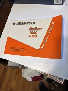 International Medium Duty 1000 & 4000 Operators Manual - Picture 1 of 13