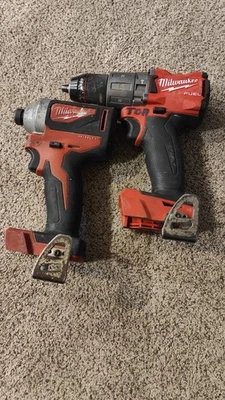 Set De Drilles Milwaukee Foto 1 de 3