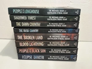 8 Vol Complete Series The Peacemaker's Tale by Gear (PPBK) - Imagen 1 de 7