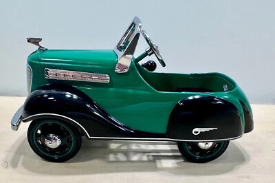 Hallmark Classics Die Cast Kiddie Car - Image 1 of 4