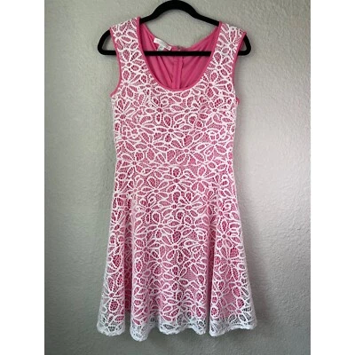 Vestido London Times Encaje Ajuste y Acampanado Sin Mangas Fiesta Cóctel Rosa Blanco 6P Foto 1 de 4