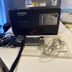Casio EXILIM S2 2.0MP Digital Camera - Silver no charger base Works - Picture 1 of 5