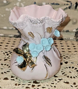 Vaso vintage dipinto a mano con coulisse Lefton #1H2242S fiori applicati e fiocco - Foto 1 di 8