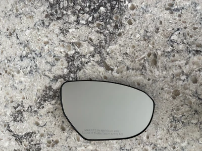 2010-2013 SUZUKI KIZASHI PASSENGER SIDE RIGHT NON HEATED MIRROR GLASS  Foto 1 de 2