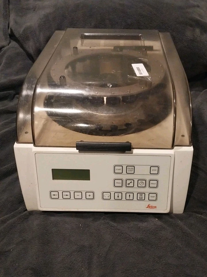 Procesador de tejidos automatizado Leica 709202 EM TP para preparación de muestras EM y LM Foto 1 de 4