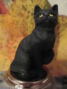 CAT SHORT HAIR  BLACK  TABBY  WINE STOPPER - Picture 1 of 2
