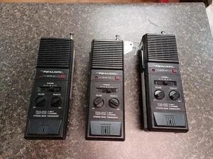 Realistic TRC -218 Radio Walkie Talkie Tested Prepper Set Of 3 - Zdjęcie 1 z 7