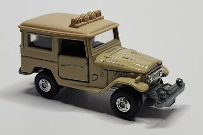 Tomica Nº 2 Toyota Land Cruiser Foto 1 de 4