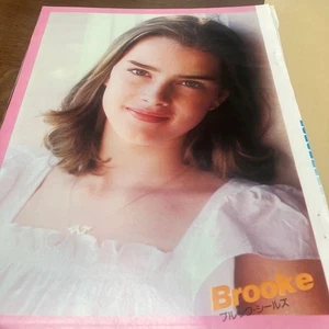 Brooke Shields [79 último pin-up] John Travolta, Lily Thomson [79 Color Express - Imagen 1 de 6