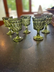 Noritake Perspective Green SET OF 5 Wine Goblets NEW w/ LABEL GREAT FOR HOLIDAYS - Picture 1 of 3