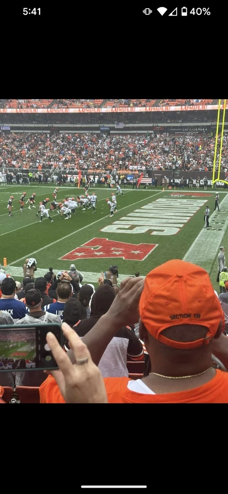 L.A. Chargers vs Cleveland Browns Foto 1 de 1