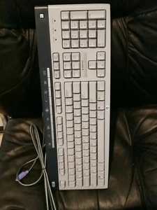 HP 5187-1767 Model 5183 PS/2 Wired Keyboard  - Picture 1 of 9