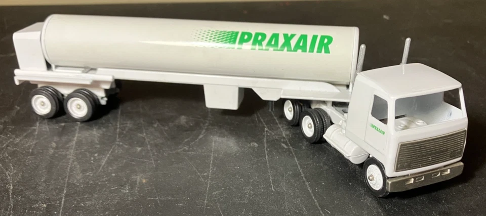 Remolque blanco Winross Praxair camión cabina y cisterna diecast 1:64 - LIMPIO CASI NUEVO Foto 1 de 4