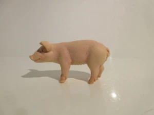 13289 Schleich Pig: Piglet, Standing Ref:1D1933 - Picture 1 of 7
