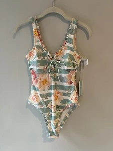 NEW Cupshe Swimsuit Green Floral Stripe Scalloped Size Small - Picture 1 of 4