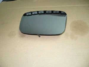 NEW GENUINE VW CADDY 2004-2013 LEFT N/S MIRROR GLASS HEATED 7H2857521N - Picture 1 of 1