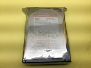 WD Red Plus 8TB SATA 6Gb/s 5640 RPM 256MB 3.5in NAS HDD WD80EFPX New - Picture 1 of 2