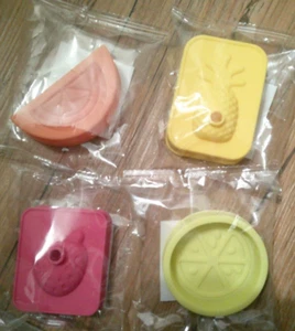NEW LOT of 4 assorted fruit shaped ice cube mold silicone trays - Picture 1 of 1