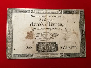 ASSIGNAT de DIX 10 LIVRES / Loi du 24 octobre 1792 / Série 11692 / signé Taisaud - Foto 1 di 2