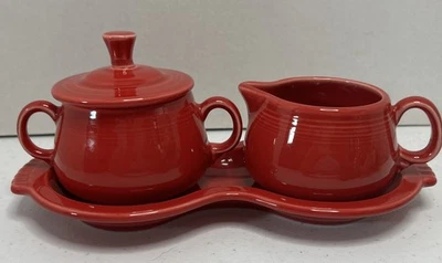 Fiesta Ware Scarlett Red Creamer & Sugar Bowl 4 Piece Set No chips - Image 1 of 4
