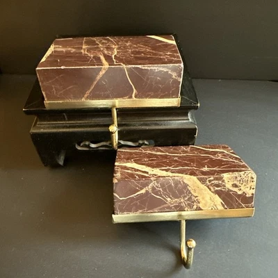 Juego 2 soportes para medias de mármol McGee Co umbral ganchos de latón marrón Foto 1 de 4