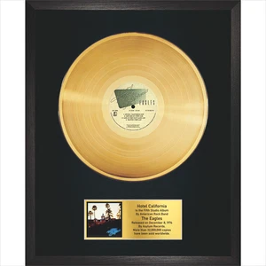 Eagles - Hôtel California / LP Gold 12" / Souvenir dans cadre noir / Souvenir - Photo 1/6