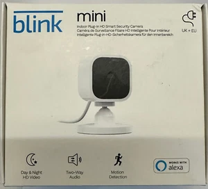 Blink Mini 1080p HD Compact Indoor Plug-in Smart Security Camera Night Motion UK - Picture 1 of 8