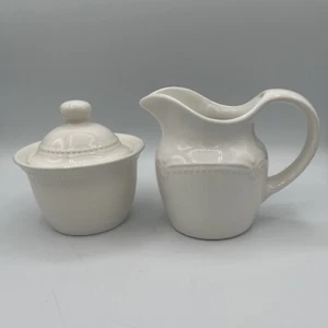 Pfaltzgraff 'Pearl Brocade' Creamer & Sugar Bowl & Lid  White Embossed Stoneware - Picture 1 of 8