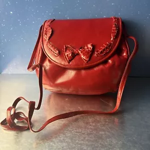 VINTAGE 1960s~Neiman Marcus Red Leather Shoulder Bag/Purse~Made in Italy~Bow - Picture 1 of 23