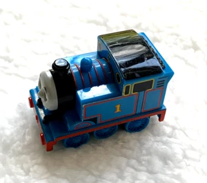 2008 Thomas Train Engine Car Limited HiT Toy Co 2 Inch Pull Back Action - Bild 1 von 3