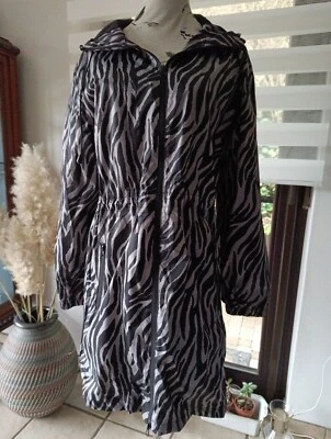 Wind und Regenjacke minimum - Bild 1 von 4