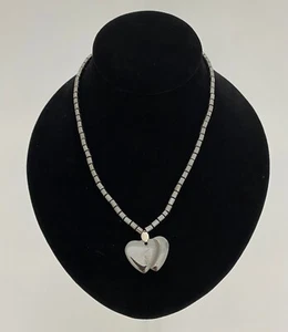 Collar de Hematita Natural con Colgante 16" DOBLE CORAZÓN NUEVO AMOR - Imagen 1 de 3