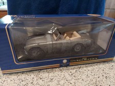 Road Signature 92788 Aston Martin 1958 DB2-4 Mark III 1/18 Die-cast