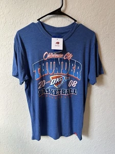 Men’s Small Oklahoma City Thunder SPORTIQUE Tri Blend Comfy T-Shirt NWT OKC - Picture 1 of 4
