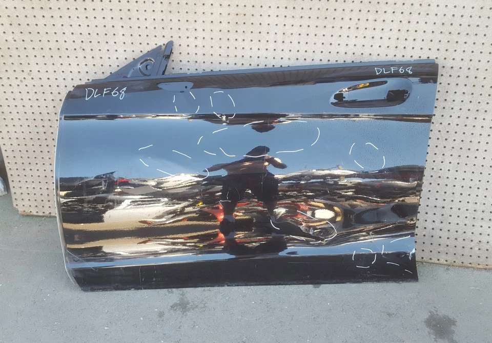 12-18 MERCEDES CLS CLS400 CLS550 CLS63 FRONT LEFT DRIVER DOOR SHELL OEM DLF68 - Image 1 of 4