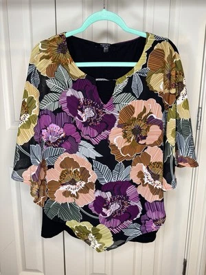 Blusa floral de seda August para mujer talla X-grande  Foto 1 de 4